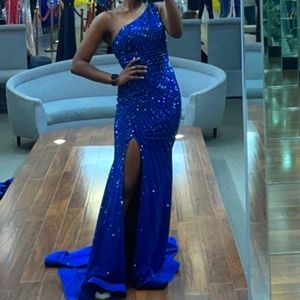 Sherri Hill one Shoulder Dress (Navy)